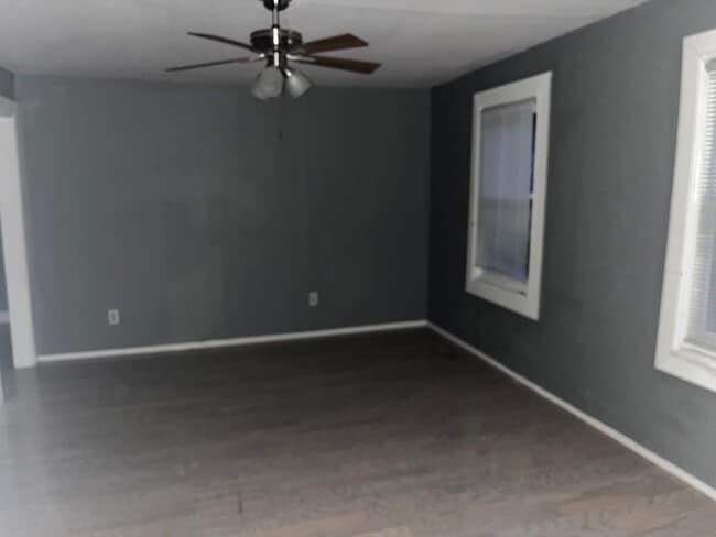 Building Photo - 1196 Mimosa Dr