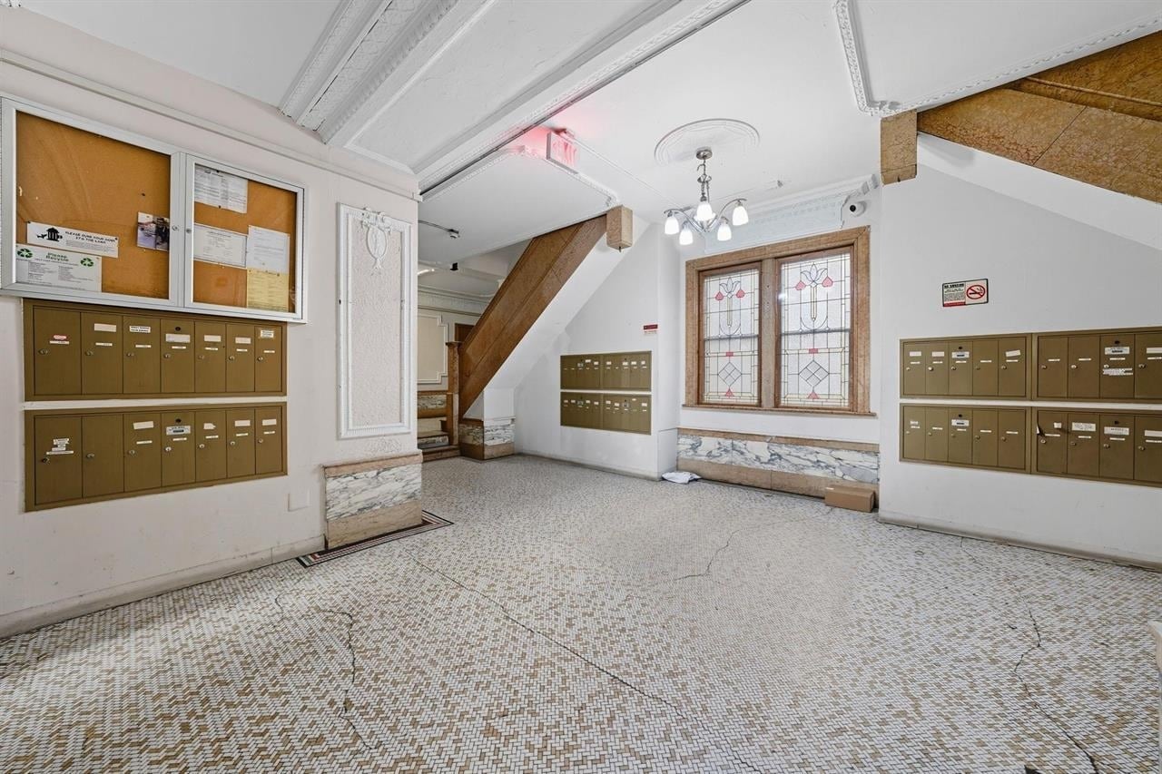 Photo - 429 Fairmount Ave Unit 111