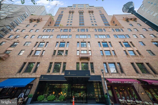 Photo - 219-29 S 18th St (Parc Rittenhouse) Unit 1521