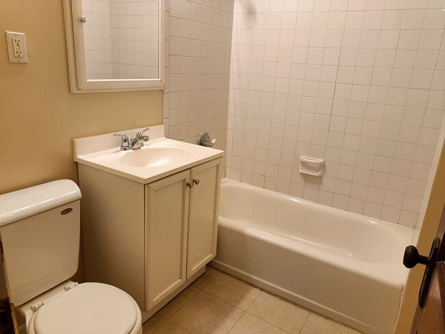 Photo - 2353-2355-2355 S Williams St Unidad 2355 S. Williams St. (Upper)