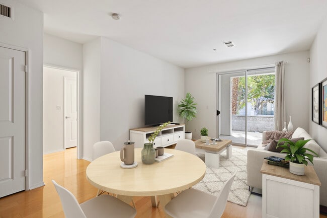 Building Photo - 6400 Crescent Park E Unit # 111
