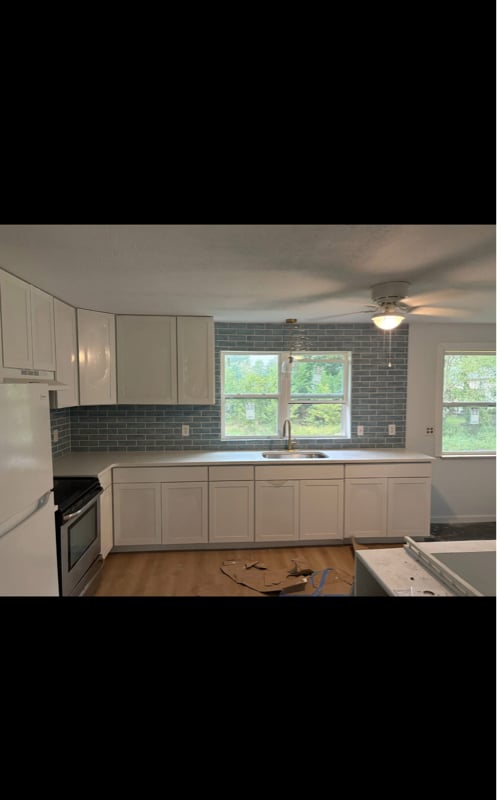 Building Photo - 3095 White Oak Rd Rental