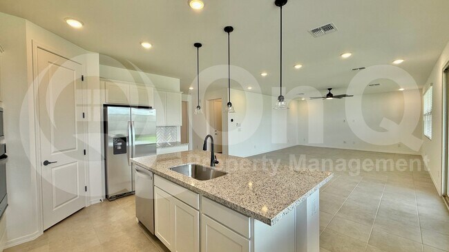 Photo - 24172 W Raymond St