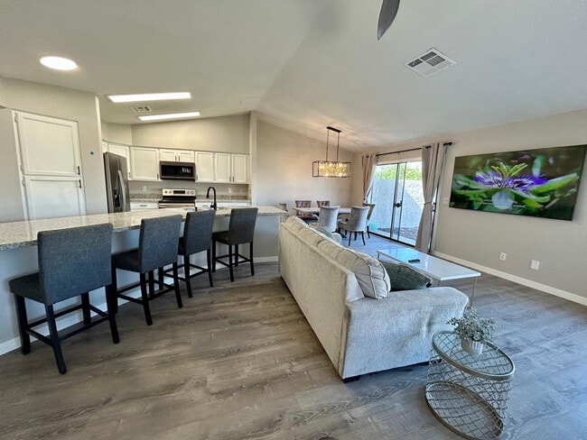 Photo - 4212 E Sandia St