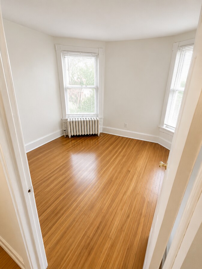 Photo - 1030 Jenifer St Unit 1030-3