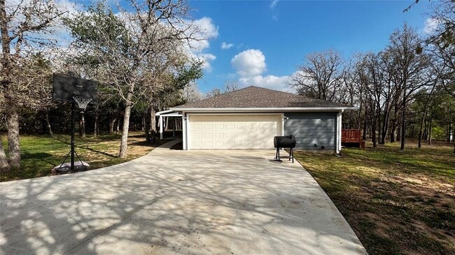 Photo - 141 Sendero Blvd