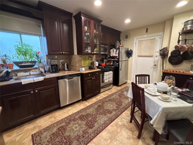 Photo - 30 Hicks Ln Unit Apt 1