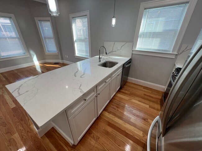 29 Alpine St