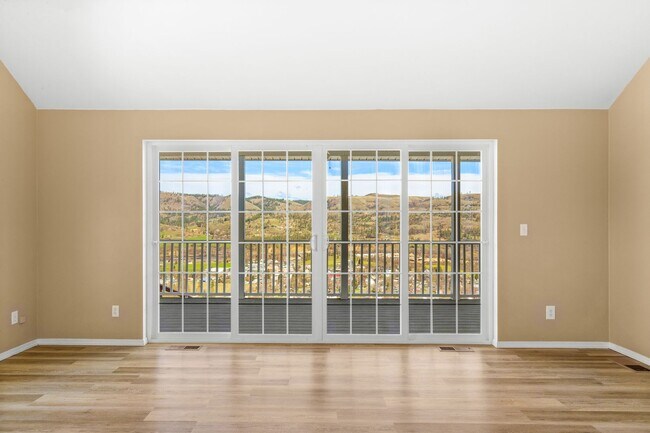 Photo - Stunning Kamiah House with Breathtaking Views