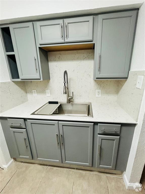 Building Photo - 10211 Sugar Branch Dr Unit 349 Rental