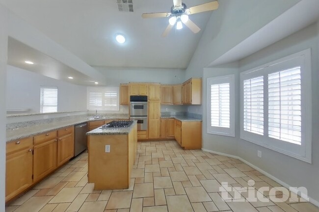 Photo - 1133 Broken Hills Dr