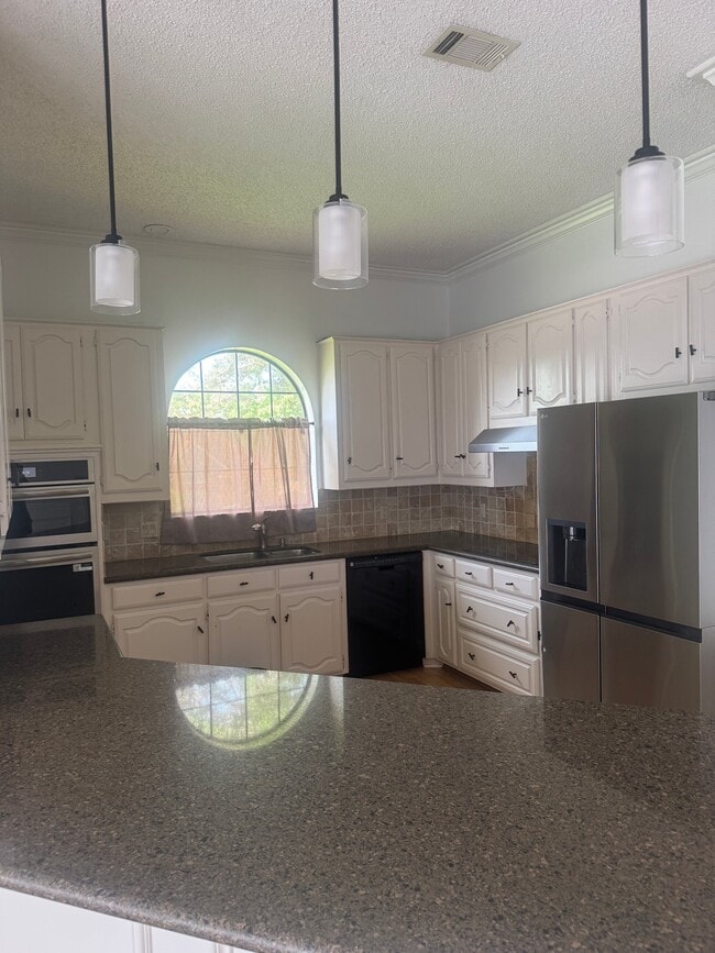 Photo - 1401 Covington Dr