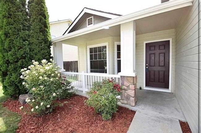 Photo - 3341 N Maplestone Ave