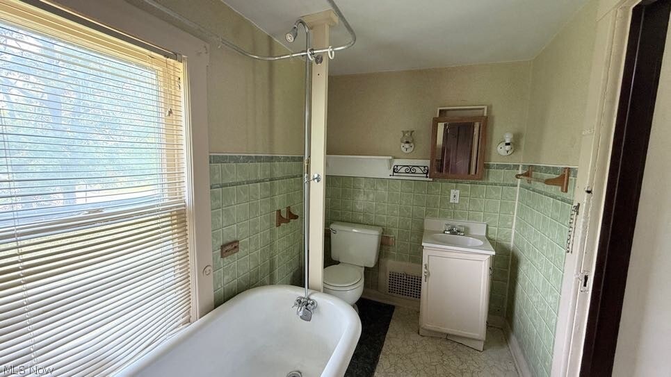 Photo - 85 Shaefer St