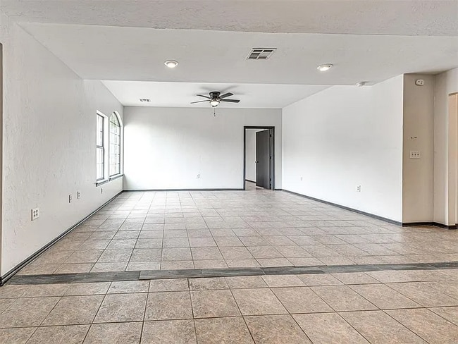Photo - 535 N Patchin Ave
