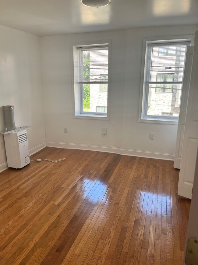 Photo - 901-3 Diamond St Unit 2F