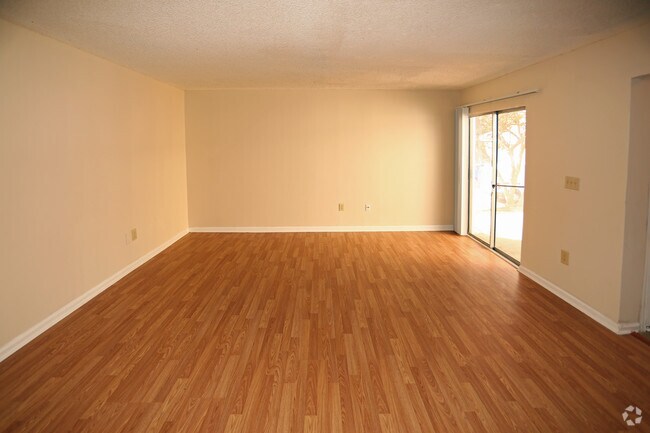 2BR-2BA 1166SF