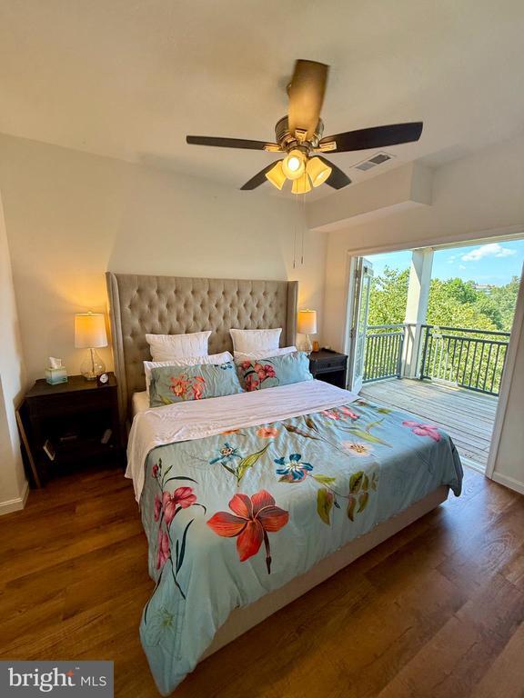 Building Photo - 3021 Nicosh Cir Unit 1406