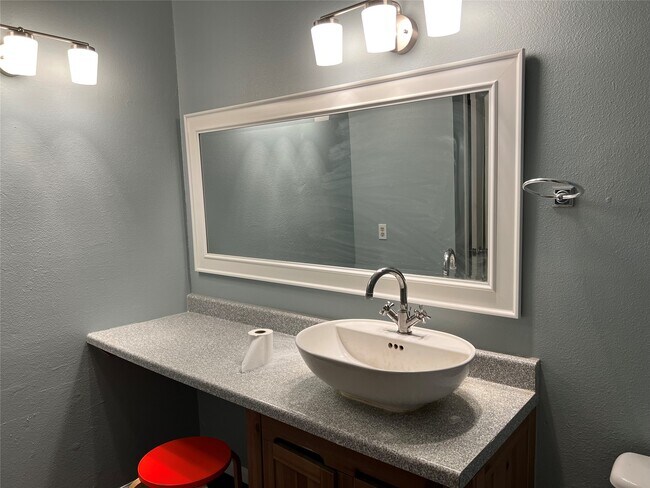 Photo - 8100 Cambridge St Unit 129