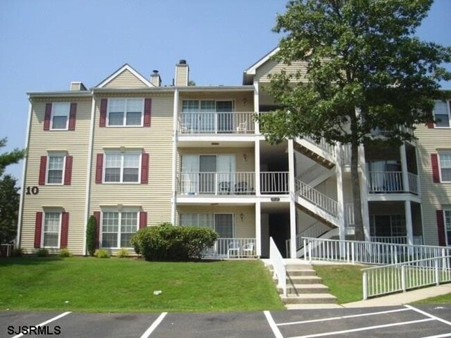 Photo - 20 Iroquois Dr