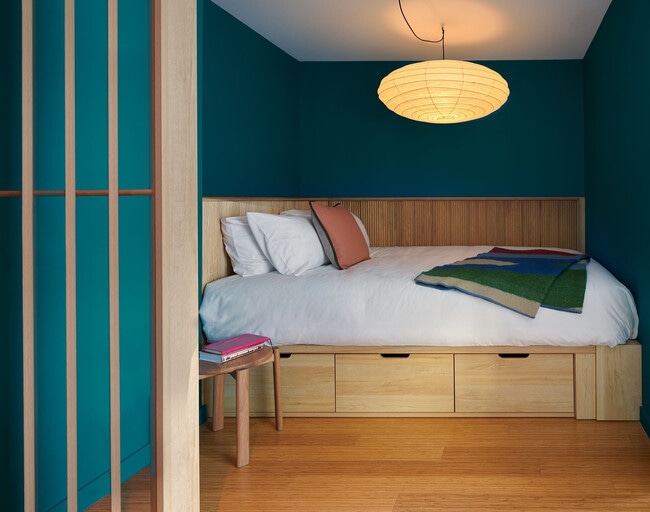Sleeping Alcove