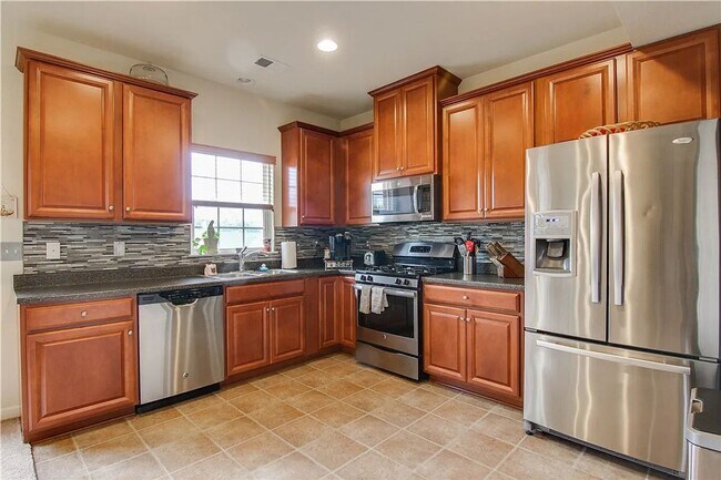 Photo - Beautiful 3-Bedroom, 2.5-Bath Townhome in Wexford available September 1!