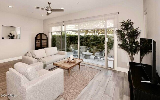 Photo - 7464 E Paraiso Dr