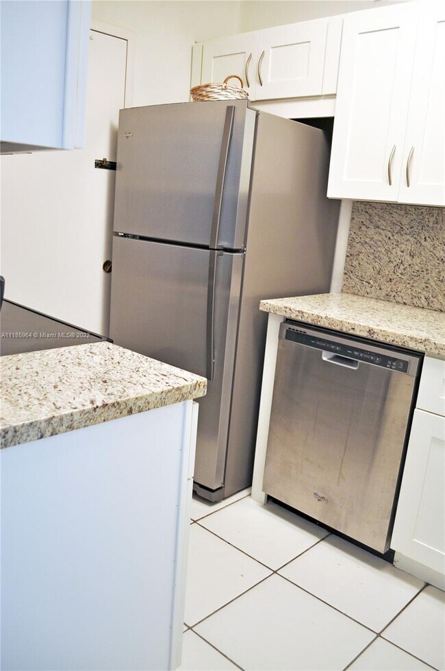 Photo - 100 Lincoln Rd Unidad 910