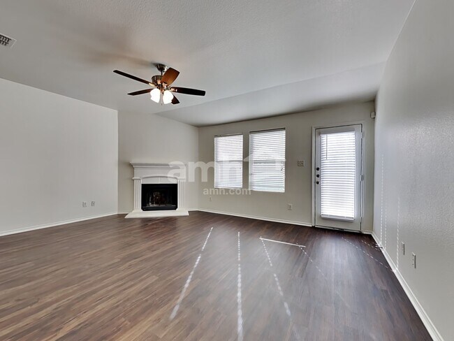 Photo - 1246 Yukon Dr