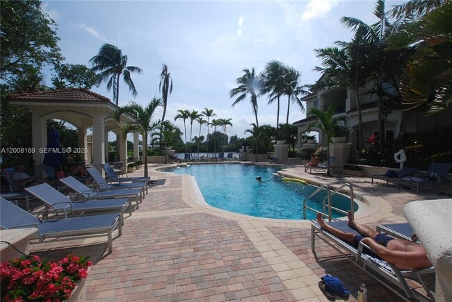 Building Photo - 1310 Tuscany Way Unit 1310