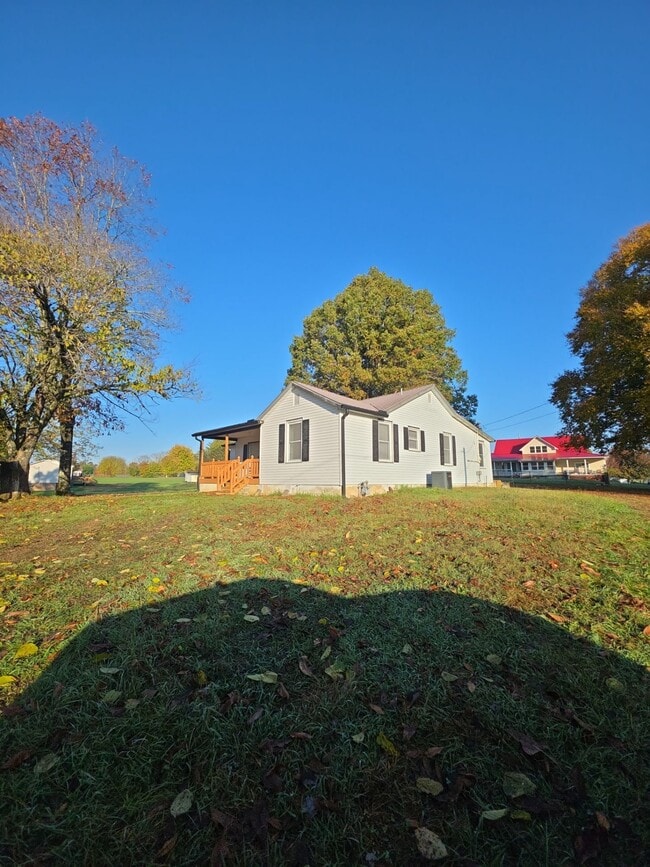 Photo - 4635 Cumby Rd