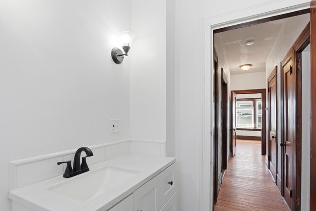 Photo - 341 Belmont St Unit 1