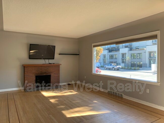 Photo - 804 Leon Ave