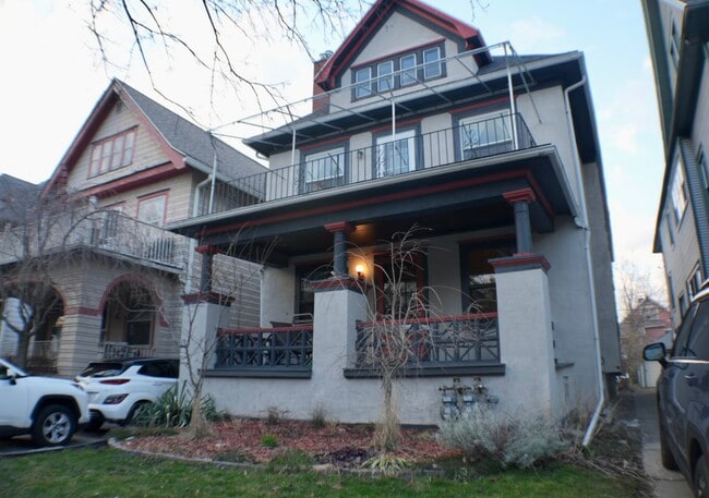 Building Photo - 41 Manchester Pl Unit 41 Manchester