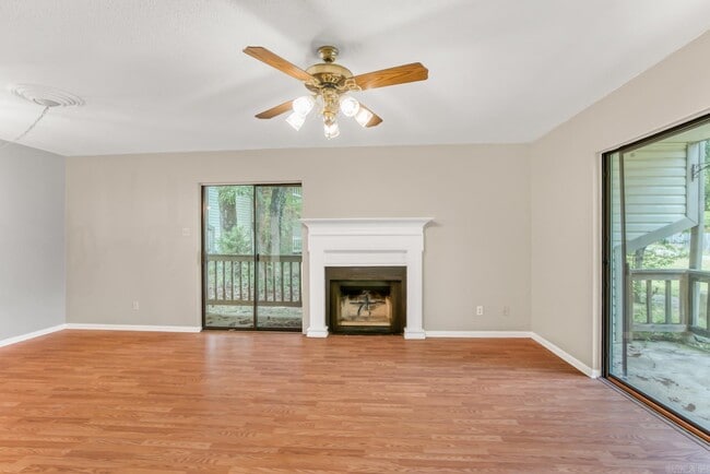 Photo - 101 Pine Forest Dr