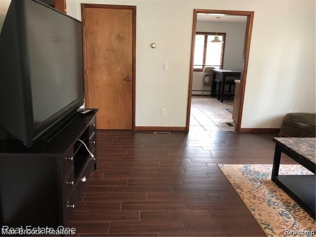Photo - 1610 South Blvd