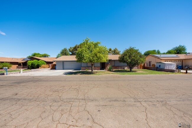 Building Photo - 3460 E Sombra Ln Rental