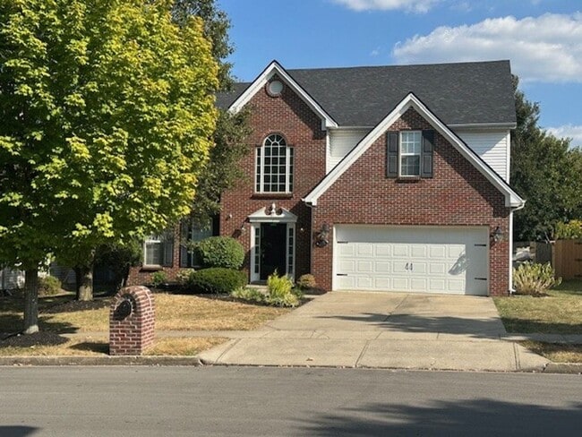 Building Photo - Lovely & Spacious House in Southpoint! 4 B...