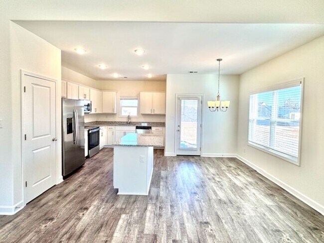 Photo - Now Leasing a 4-bedroom 25 bath home in Oakland.