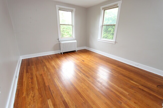 Photo - 6313 Morrowfield Ave