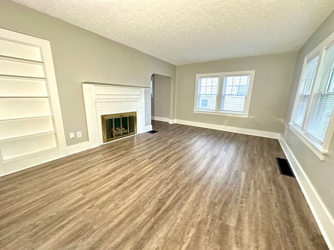 Photo - 4017 Corinth Blvd