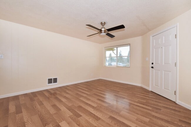 Photo - 11240 SW Barbur Blvd Unit 24