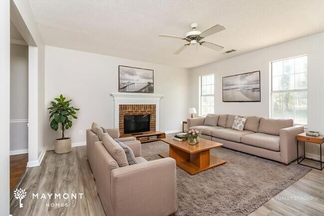 Photo - 1255 Martinique Ct SW