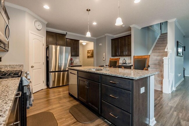 Photo - 123 Schellinger St