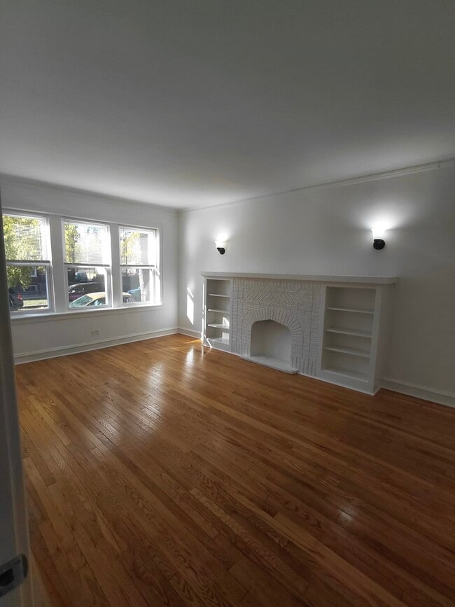 Photo - 1107 N Avers Ave Unidad 1