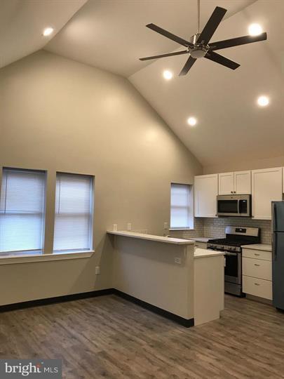 Building Photo - 6127 MacBeth Dr