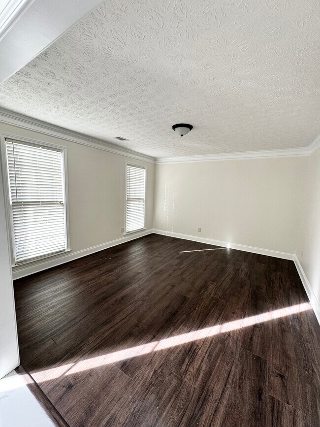 Photo - 6284 Southland Ridge