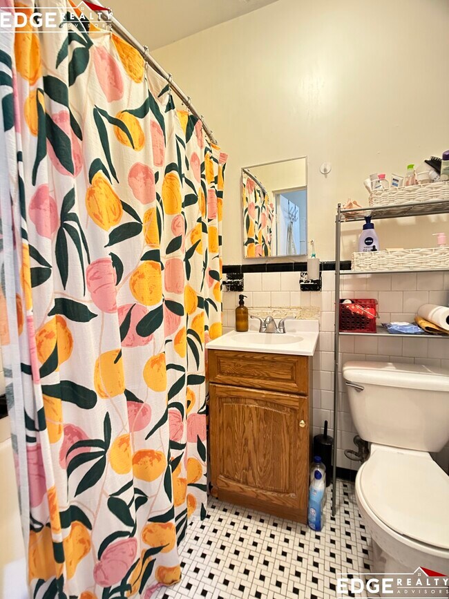 Photo - 70 Strathmore Rd Unidad 11A