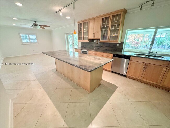 Photo - 18421 SW 86th Ct