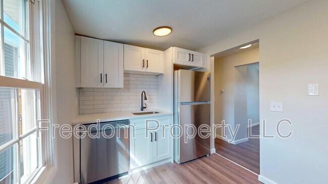 Photo - 12 Liberty St